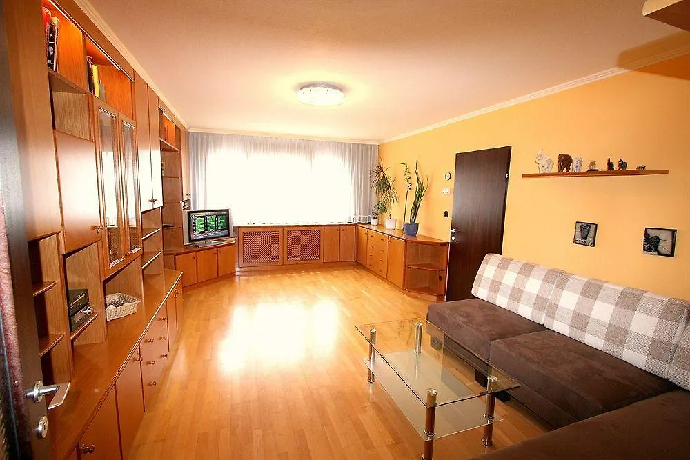 Apartment Vacha Linzerstrasse Βιέννη